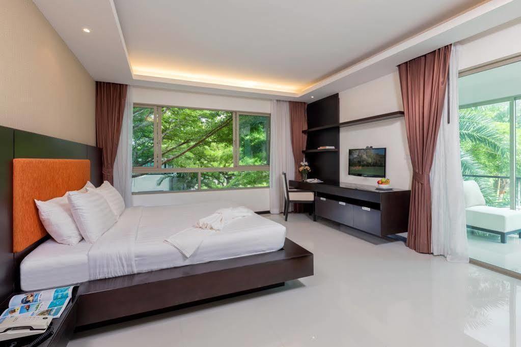 The Regent Condo Pantai Kamala Luaran gambar